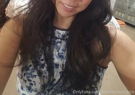 sweetkoreanspice model nackten bild