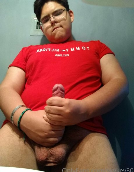 skykey30 exklusive nackte bild