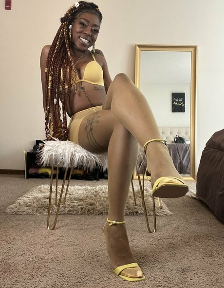 Carameltoesz erotische porno galerien