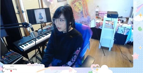 LilyPichu erotische perfekte bilder
