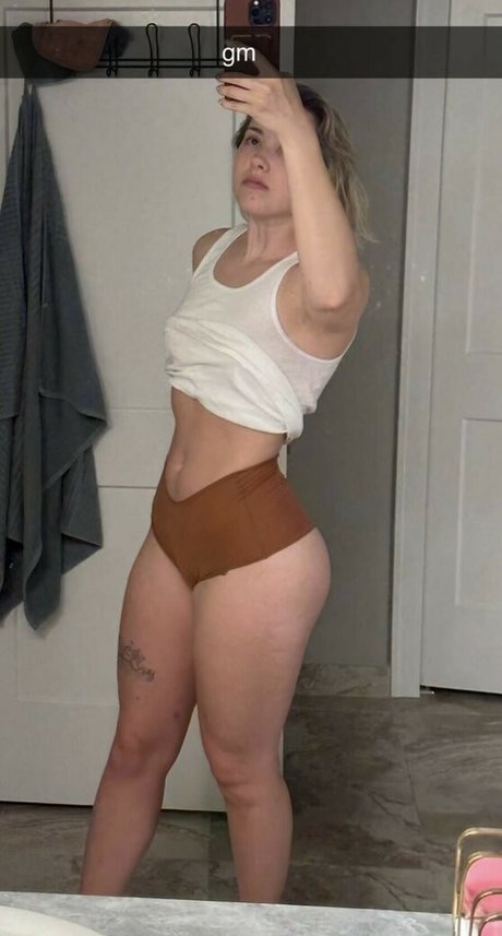 männliche asiatische onlyfans freie erotische fotos