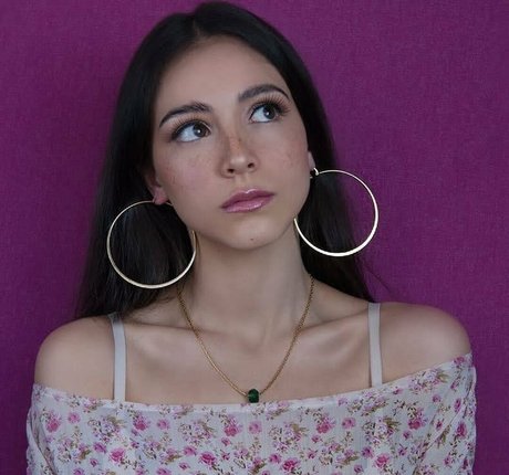 derlydaniela porno erwachsene galerien