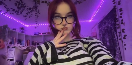 große titten kurvige onlyfans nackt hübsche galerie