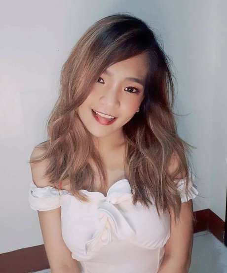 AlodiaMarie freie nackt galerie