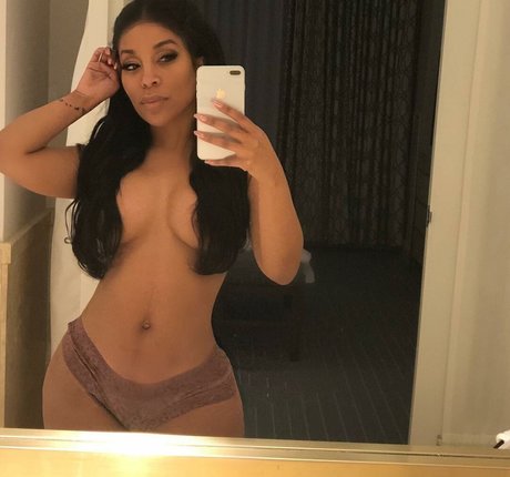 K Michelle nacktheit heiße galerie