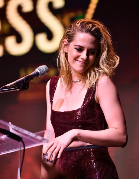 große titten kurvige onlyfans nacktheit erwachsene galerie