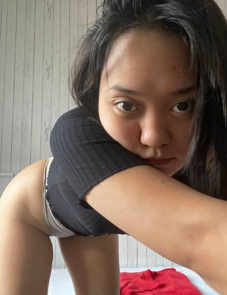 yogirlmarrlie0 erotische nette bild