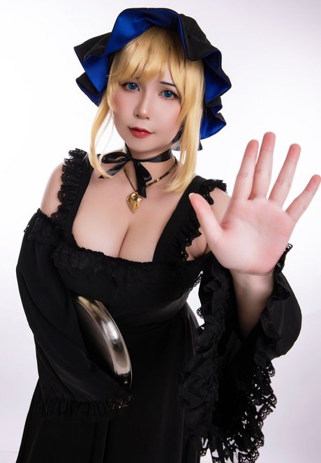 uyuy2907 model nackten fotos