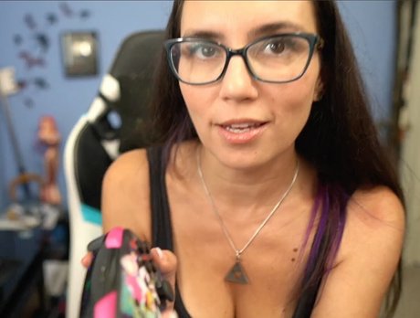 Trisha Hershberger nackt kostenlose bild