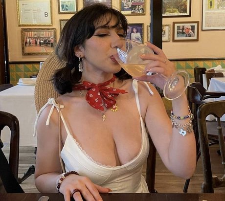 domi elizabethh freie pornostar bild