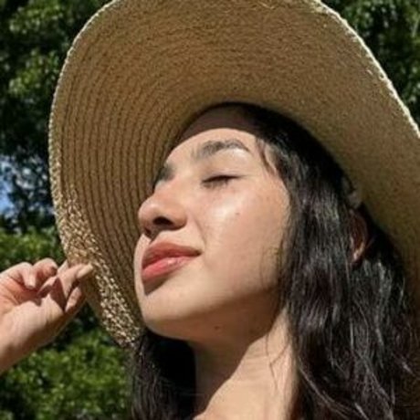 domi elizabethh top erotische bilder