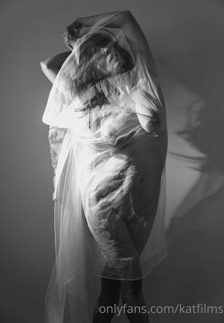 Kat Cabaret schauspielerin heiße foto