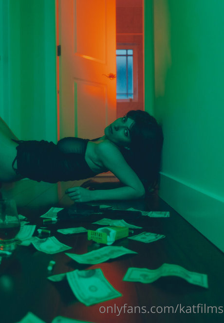 Kat Cabaret nacktheit porno bilder