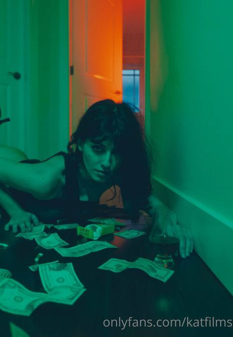 Kat Cabaret heiße sex bilder