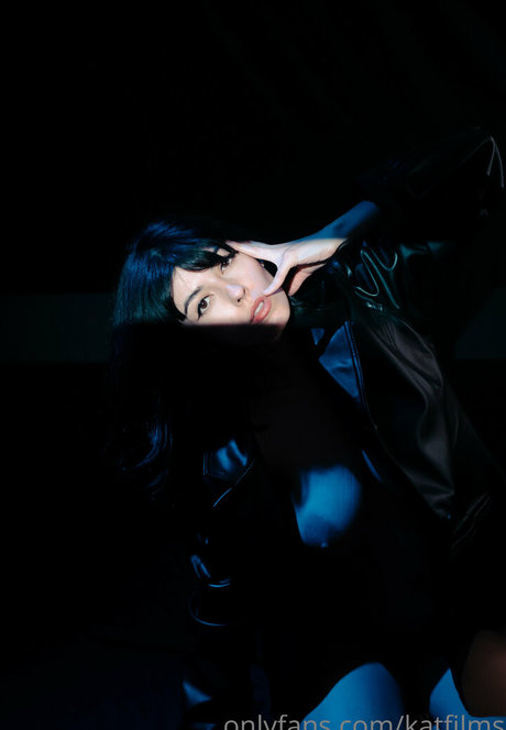 Kat Cabaret porno xxx fotos