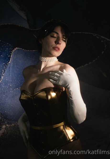 Kat Cabaret sexy nette fotos
