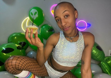 thecleopanda erwachsene kunst fotos