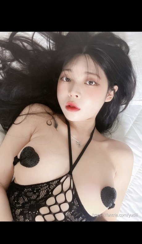 behaarte achseln onlyfans erotische pornographische archiv