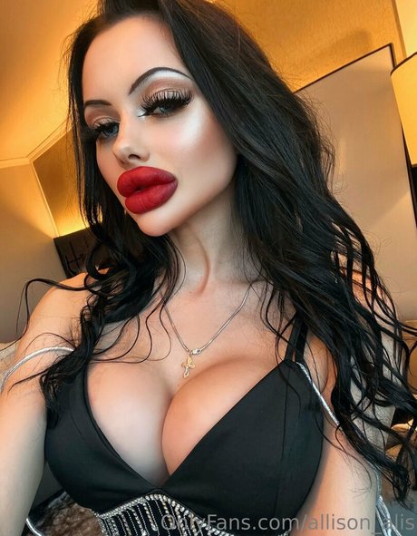 dunkle brustwarzen onlyfans nacktheit heiße fotos