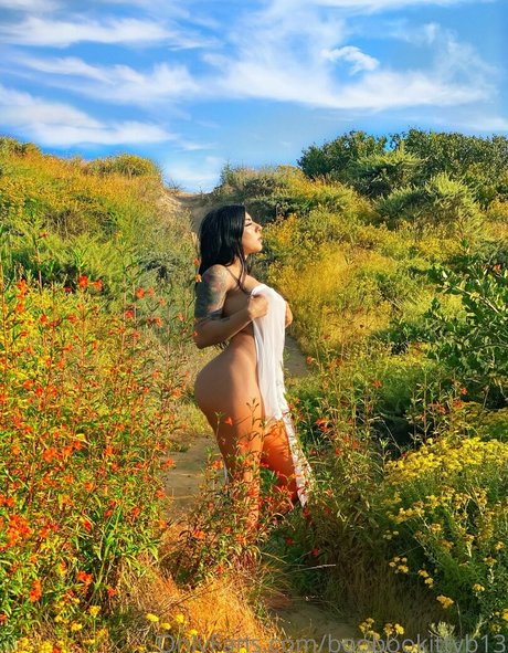 asiatischer dreier onlyfans top nackte fotos