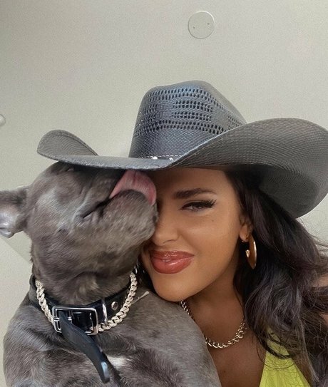 kelsie nackt top fotos