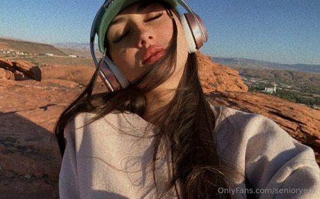 schwarze oma-onlyfans top sexy foto