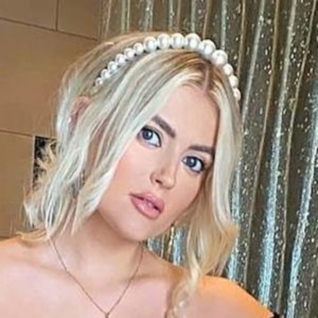 Lucy Fallon nacktheit schöne archiv