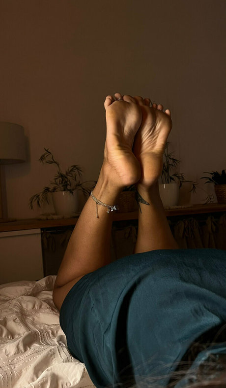 mariefrenchfeetgirlfree top nette foto