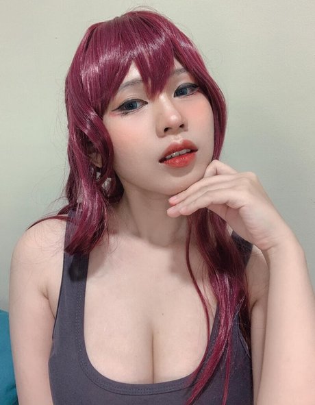 Atennya schöne exklusive archiv