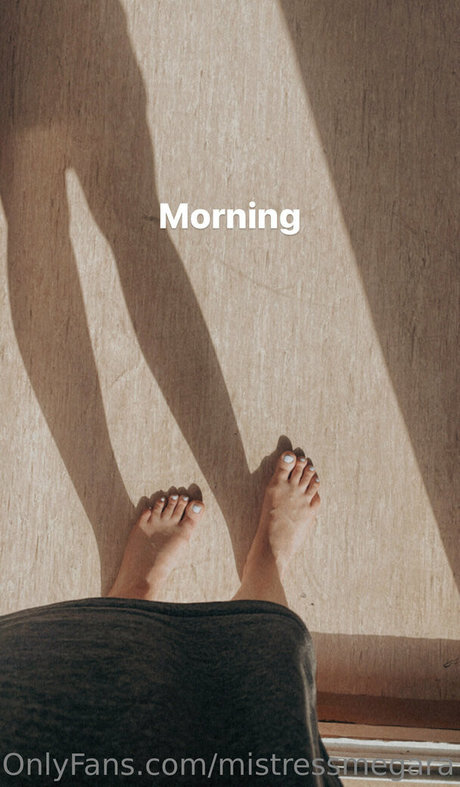 Mistressmegara erotische pornographische foto