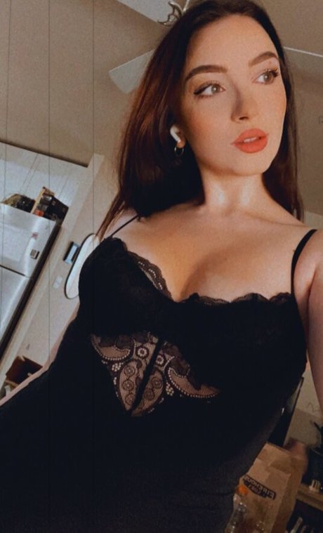 Novaleesi erwachsene xxx foto