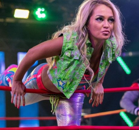 Alisha Edwards erotische pornographische foto