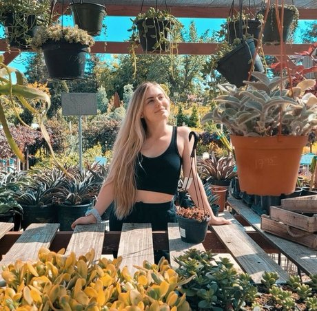 Nicki Taylor schauspielerin sex fotos