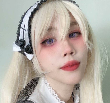 mollige kleine titten nur fans heiße erotische bild