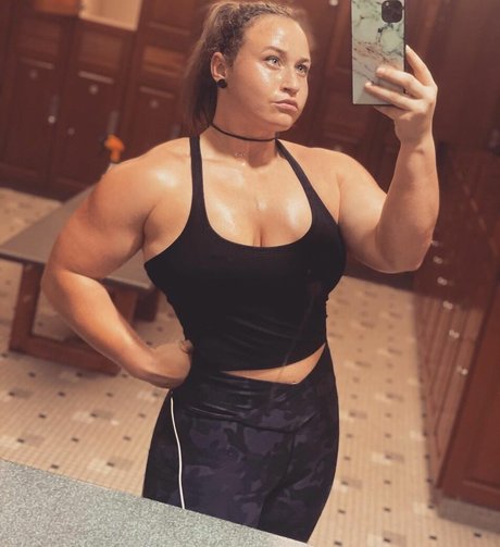 Jordynne Grace exklusive schöne archiv