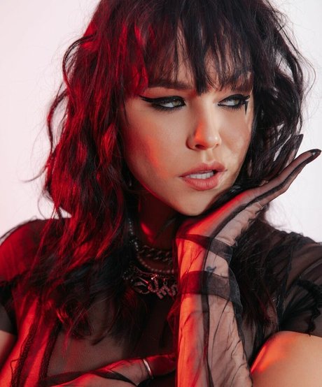 Taylor Upsahl heiße schöne archiv