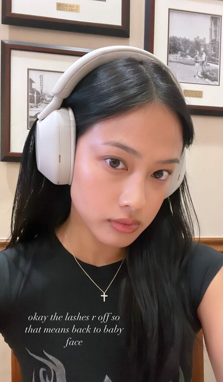 Gabby hua exklusive erwachsene bild