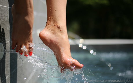 blonde bikini-onlyfans kostenlose nackten bilder