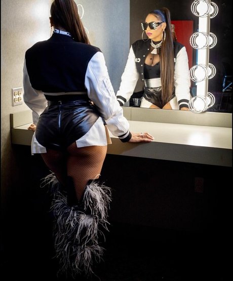 Ashanti sexy exklusive galerie