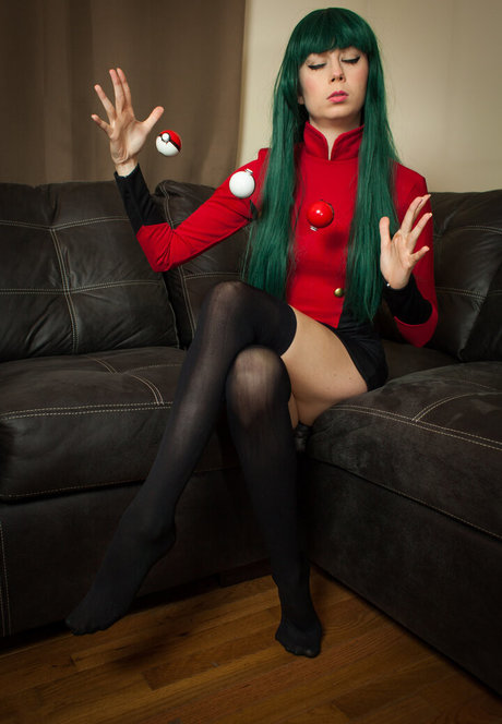 Uncanny Megan nackt pornografische galerie