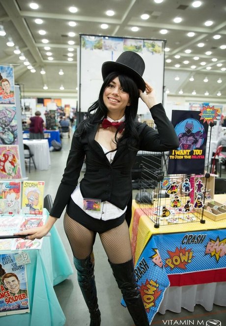 Uncanny Megan hd pornostar bild