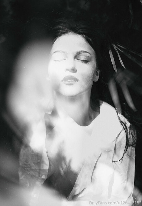 rivers vip erwachsene nackten bild