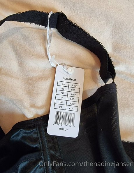 thenadinejansen pornostar kunst foto