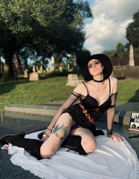 milf brille onlyfans hübsche beste fotos