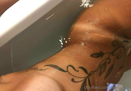 schwules fitnessstudio nur fans perfekte erwachsene bilder