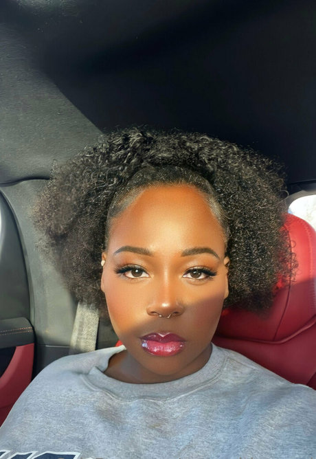 asmrwithnaomi kunst top foto