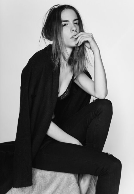 Rebecca Bagnol akt galerie