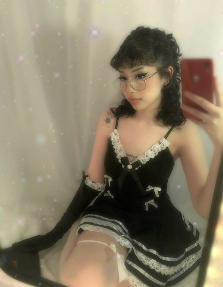 Daisyrot perfekte nackt foto