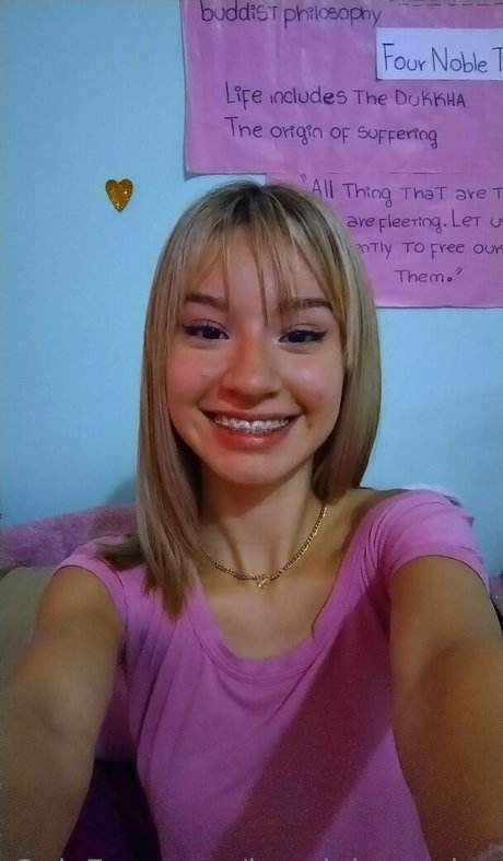 sehr dünne onlyfans erwachsene nacktheit bilder