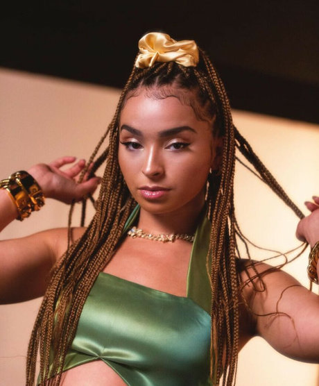 Ella Eyre kostenlose pornographische archiv